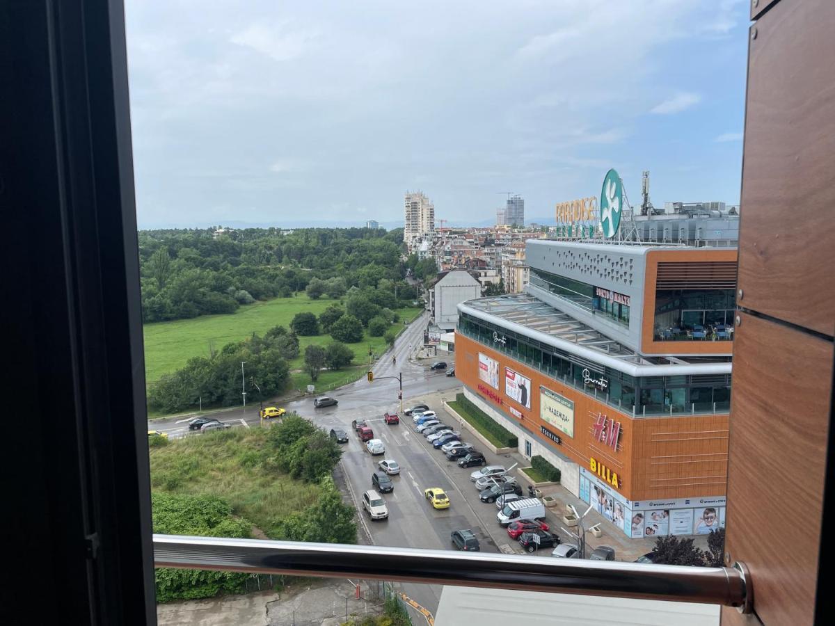 Slivercity Next To Paradise Mall София Экстерьер фото